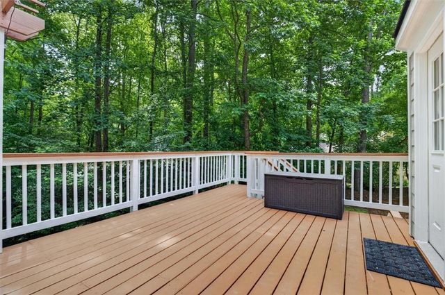 211 Nacoochee Drive, Woodstock, GA 30188