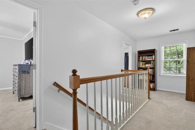 211 Nacoochee Drive, Woodstock, GA 30188