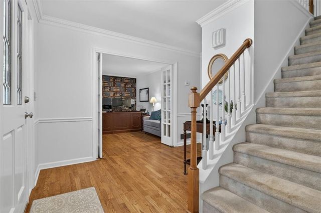 211 Nacoochee Drive, Woodstock, GA 30188