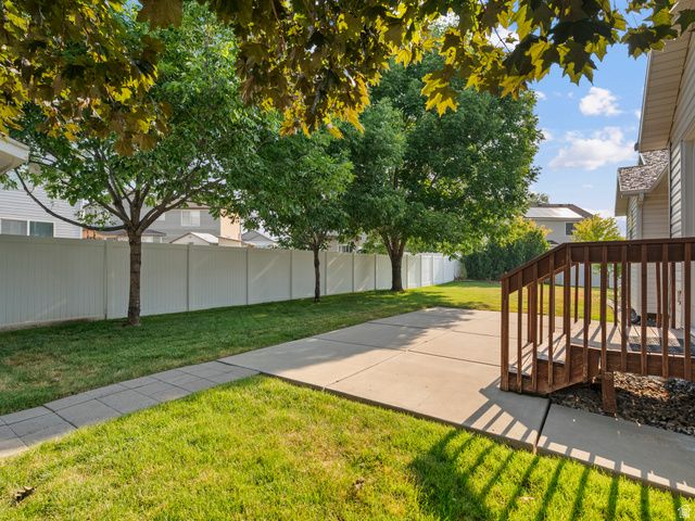 821 E 2050 S, Clearfield, UT 84015