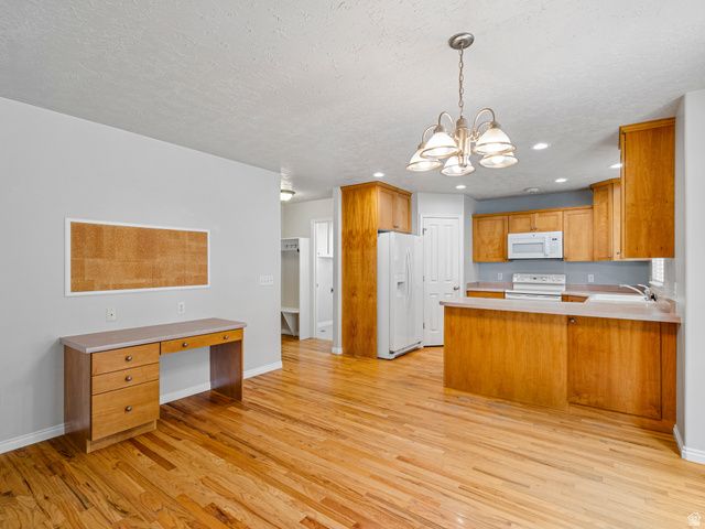 821 E 2050 S, Clearfield, UT 84015