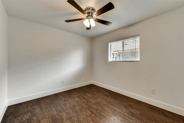 1865 Green Ridge Drive, Carrollton, TX 75007