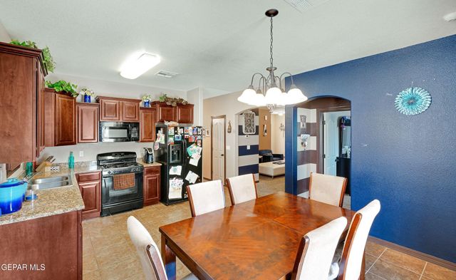 13240 EMERALD RIVER Street, Horizon City, TX 79928