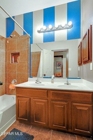 13240 EMERALD RIVER Street, Horizon City, TX 79928