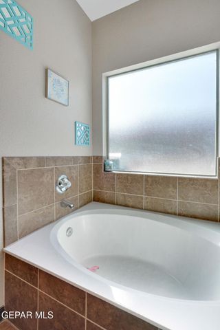 13240 EMERALD RIVER Street, Horizon City, TX 79928