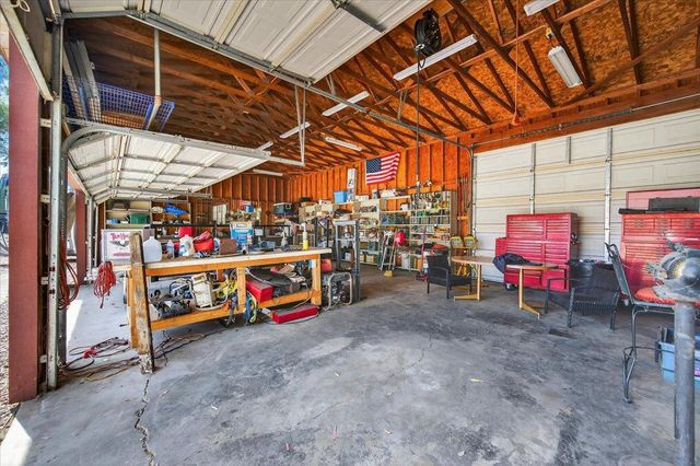 11640 E Sierra Avenue, Clovis, CA 93619