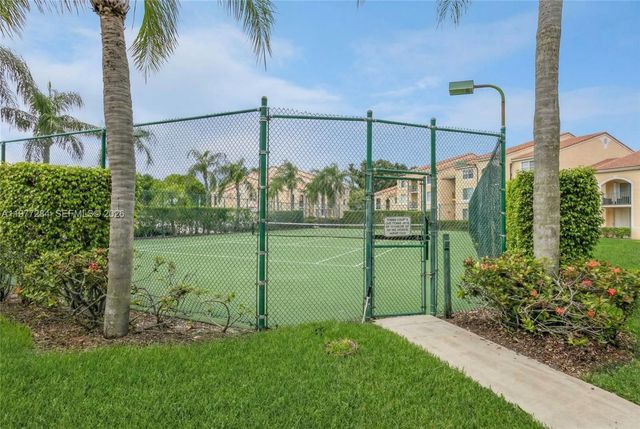 1727 Village Blvd 108, West Palm Beach, FL 33409