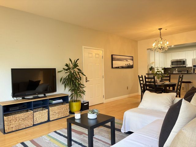 415 N 2nd Street 239, San Jose, CA 95112