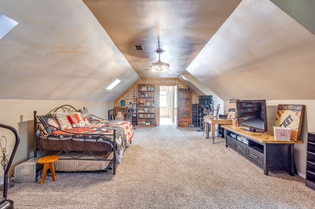 3914 Redbird Lane, Joshua, TX 76058