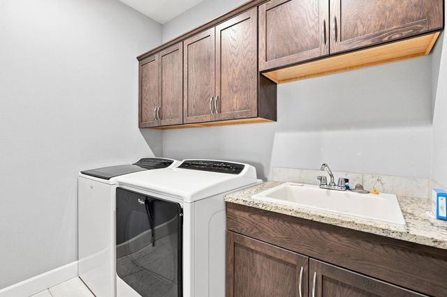 12602 E E 13th Ave, Spokane Valley, WA 99216