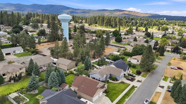 12602 E E 13th Ave, Spokane Valley, WA 99216