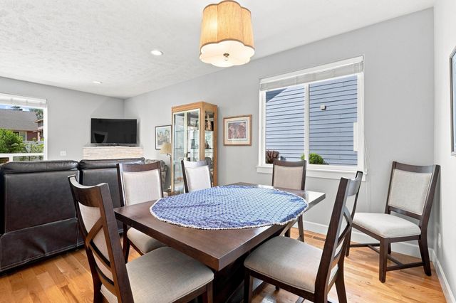 12602 E E 13th Ave, Spokane Valley, WA 99216