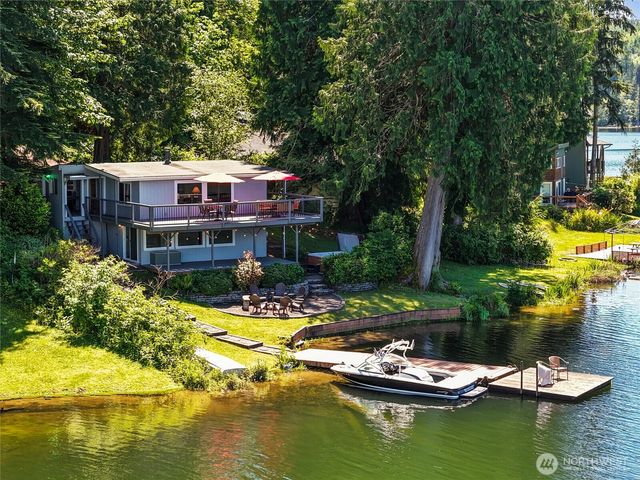 1012 S Lake Roesiger Road, Snohomish, WA 98290