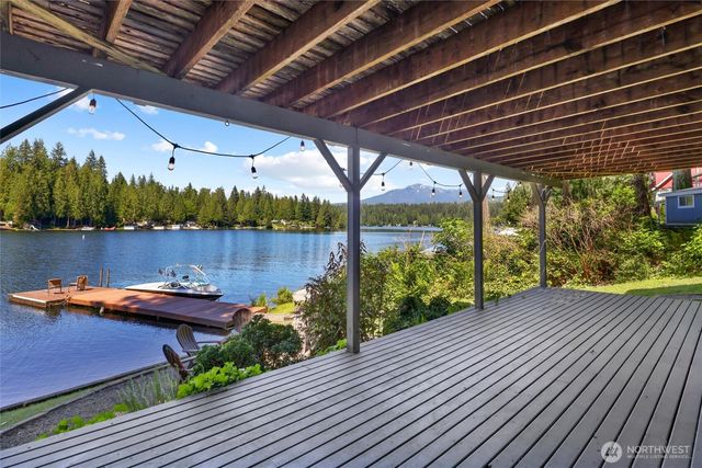 1012 S Lake Roesiger Road, Snohomish, WA 98290