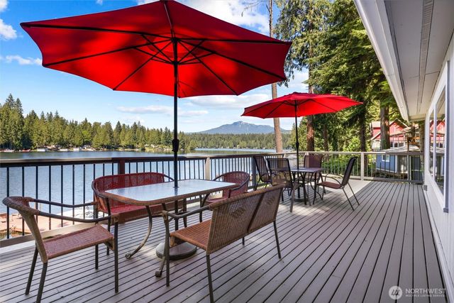 1012 S Lake Roesiger Road, Snohomish, WA 98290