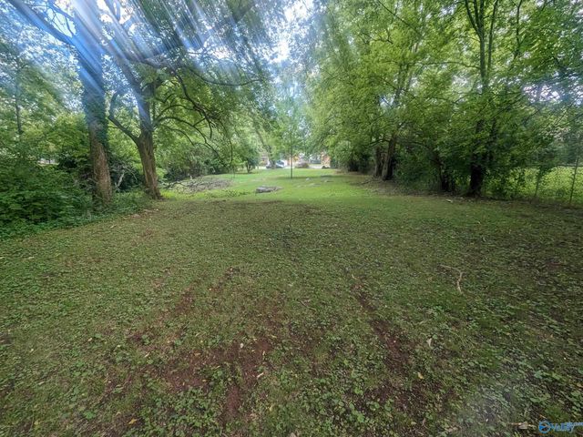 2700 Monticello Drive, Huntsville, AL 35810