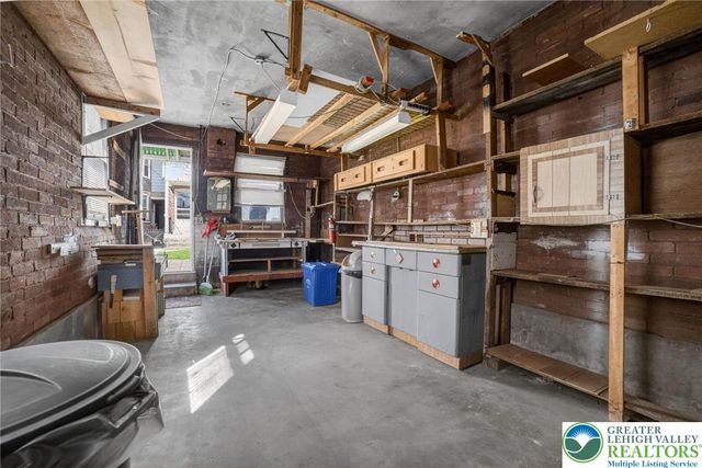 348 7th Avenue, Bethlehem City, PA 18018