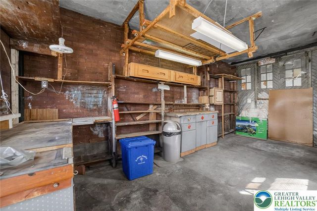 348 7th Avenue, Bethlehem City, PA 18018