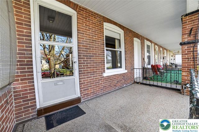 348 7th Avenue, Bethlehem City, PA 18018