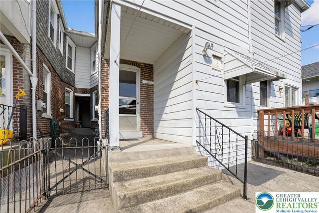 348 7th Avenue, Bethlehem City, PA 18018