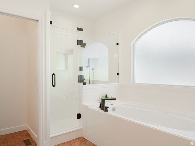 3758 W RIVER MEADOWS DR, Riverton, UT 84065