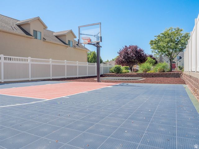 3758 W RIVER MEADOWS DR, Riverton, UT 84065
