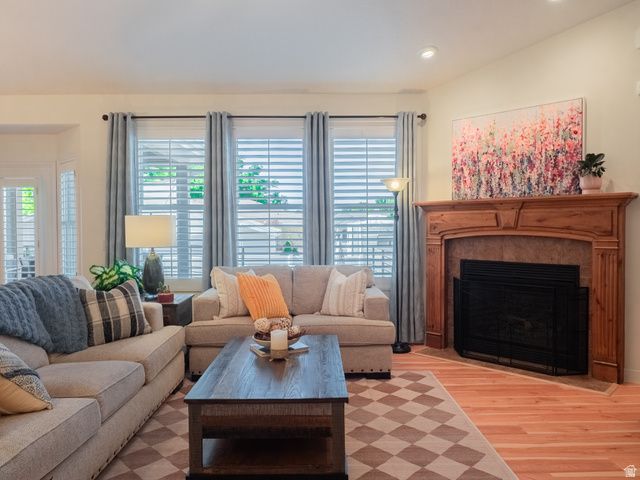 3758 W RIVER MEADOWS DR, Riverton, UT 84065