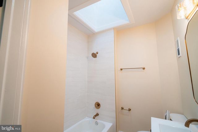 1230 W 37TH ST, Baltimore, MD 21211