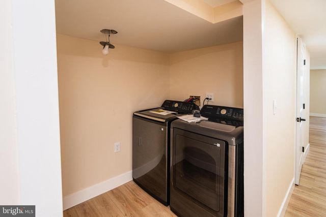 1230 W 37TH ST, Baltimore, MD 21211