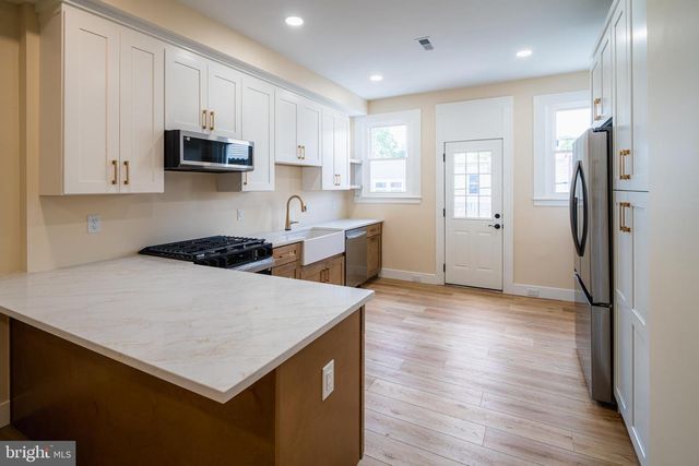 1230 W 37TH ST, Baltimore, MD 21211
