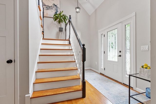 2 Autumn Hill, Leominster, MA 01453