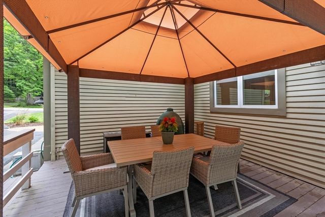 2 Autumn Hill, Leominster, MA 01453