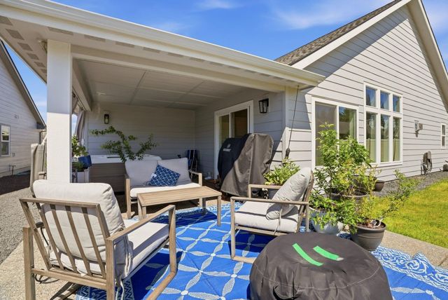 507 W Basalt Ridge Dr, Spokane, WA 99224