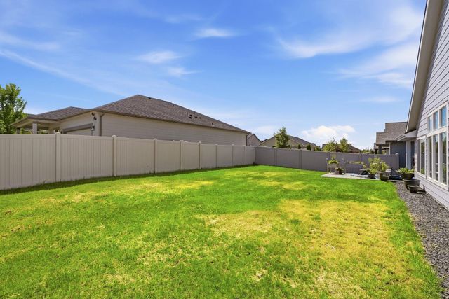 507 W Basalt Ridge Dr, Spokane, WA 99224