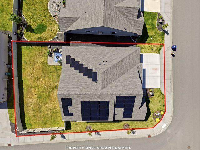 507 W Basalt Ridge Dr, Spokane, WA 99224