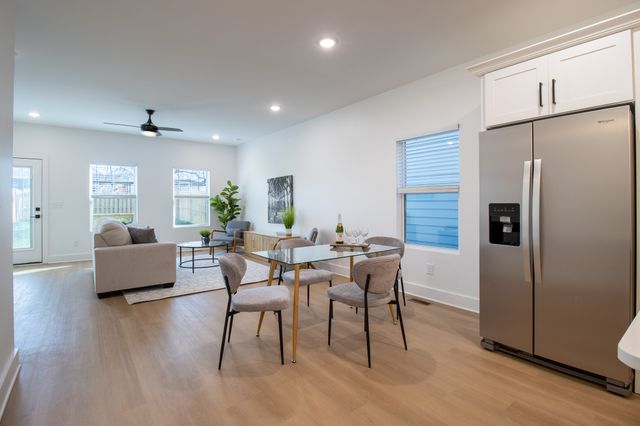 4028 University Ave B, Old Hickory, TN 37138