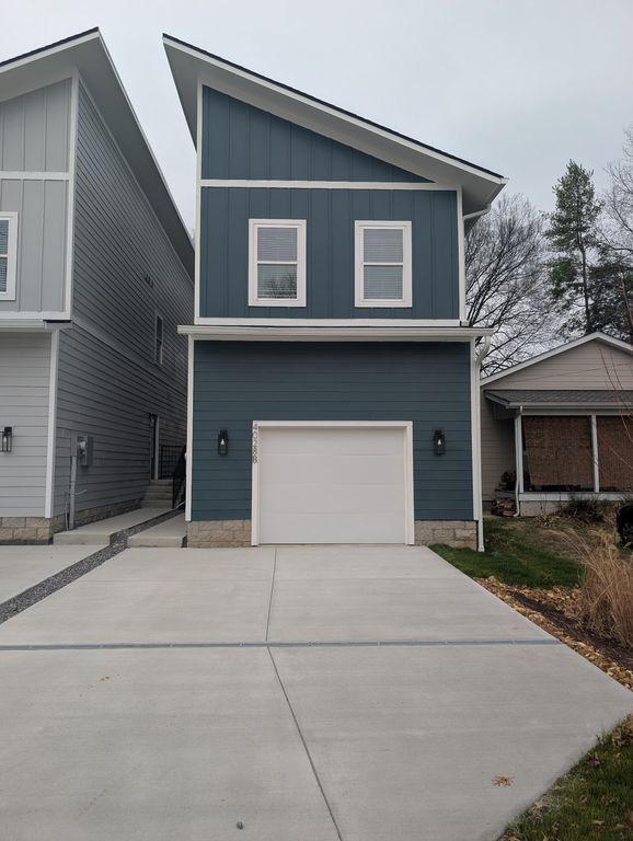 4028 University Ave B, Old Hickory, TN 37138