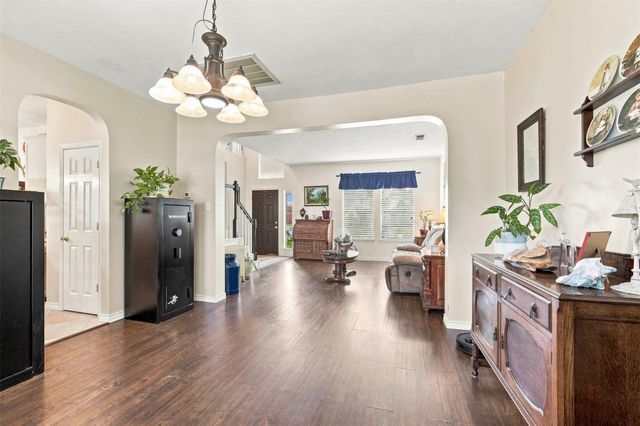1131 Alexandria Court, Richmond, TX 77406