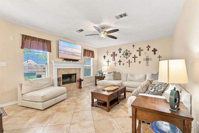 1131 Alexandria Court, Richmond, TX 77406