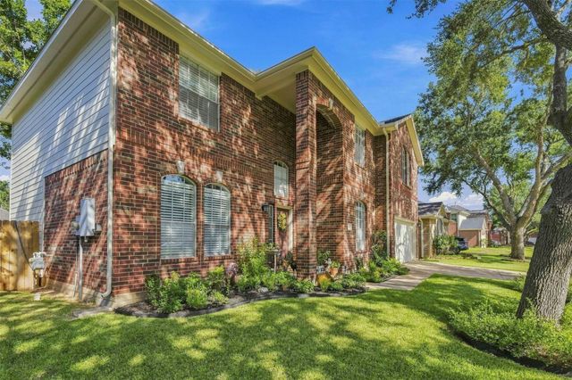1131 Alexandria Court, Richmond, TX 77406