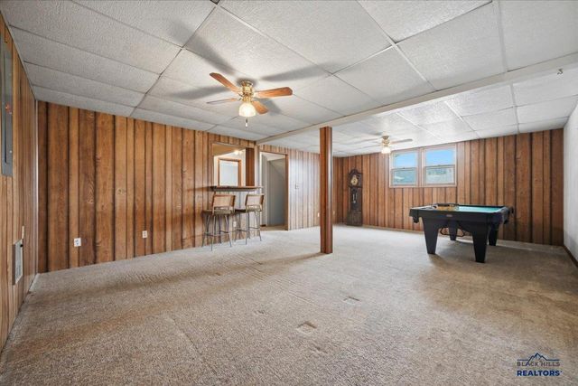 2610 COTTONTAIL RD, Sturgis, SD 57785