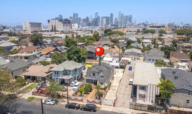 221 E 25th, Los Angeles, CA 90011
