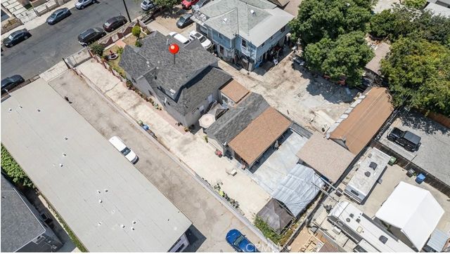 221 E 25th, Los Angeles, CA 90011