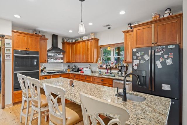 1688 Mulberry Circle, Jasper, GA 30143