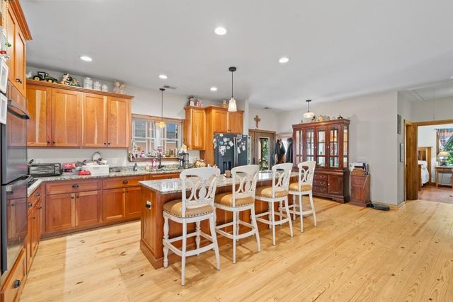 1688 Mulberry Circle, Jasper, GA 30143