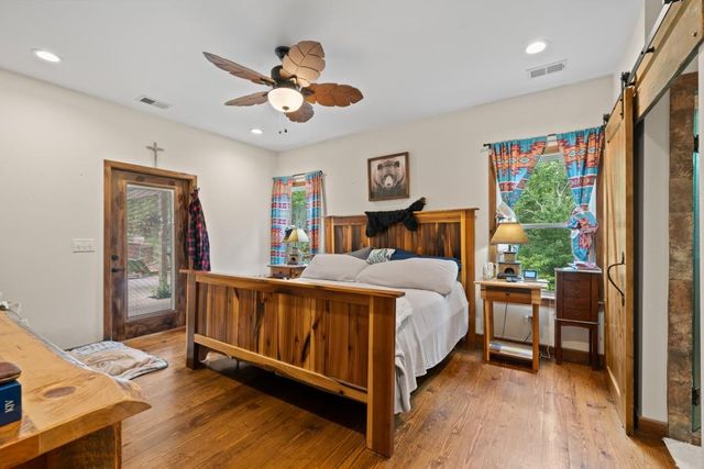 1688 Mulberry Circle, Jasper, GA 30143