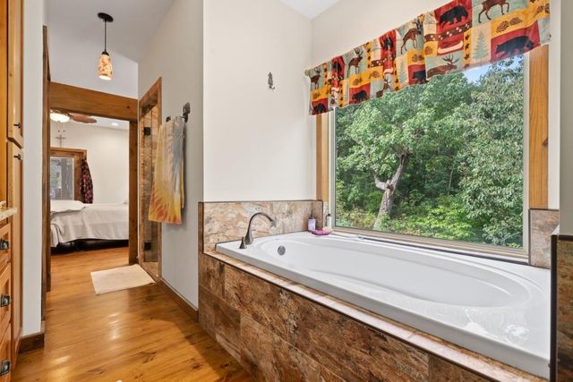 1688 Mulberry Circle, Jasper, GA 30143