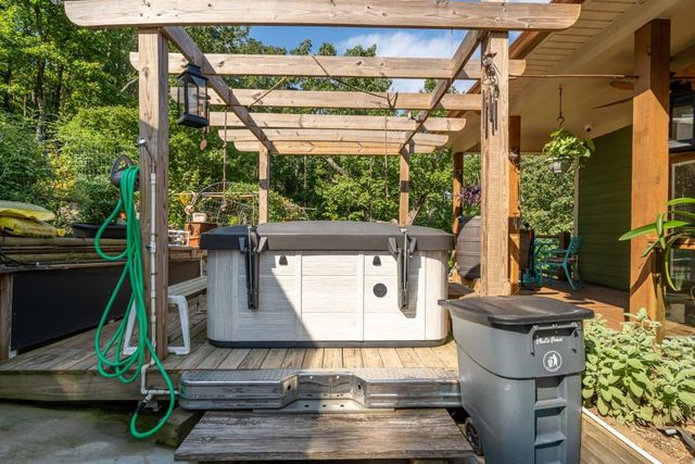 1688 Mulberry Circle, Jasper, GA 30143