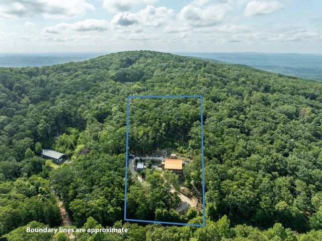 1688 Mulberry Circle, Jasper, GA 30143