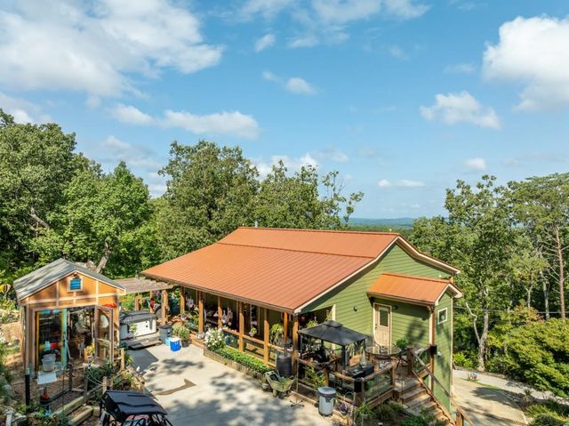 1688 Mulberry Circle, Jasper, GA 30143